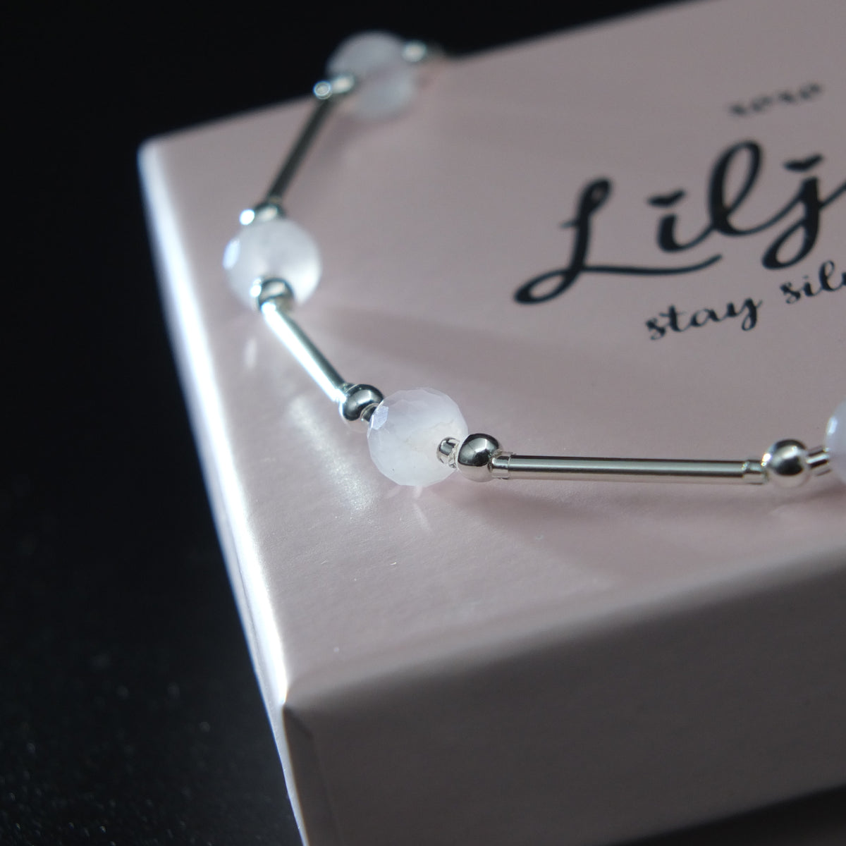 Lily Necklace