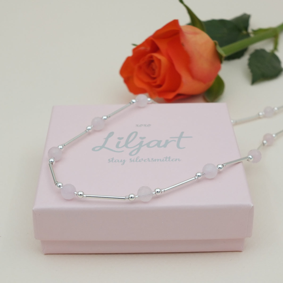 Lily Necklace